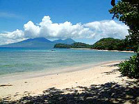 Strand am Pulisan Resort - Nord Sulawesi