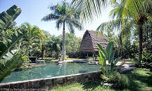 Pondok Sari Beach Resort