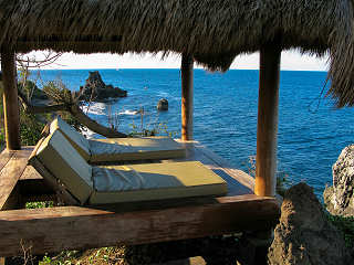 Einfach mal entspannen im Alam Batu Beach Resort – Bali, Indonesien 