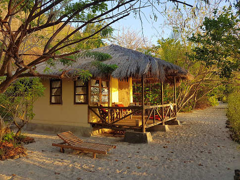 Alor Divers Eco Resort – Bungalow im indonesischen Stil 