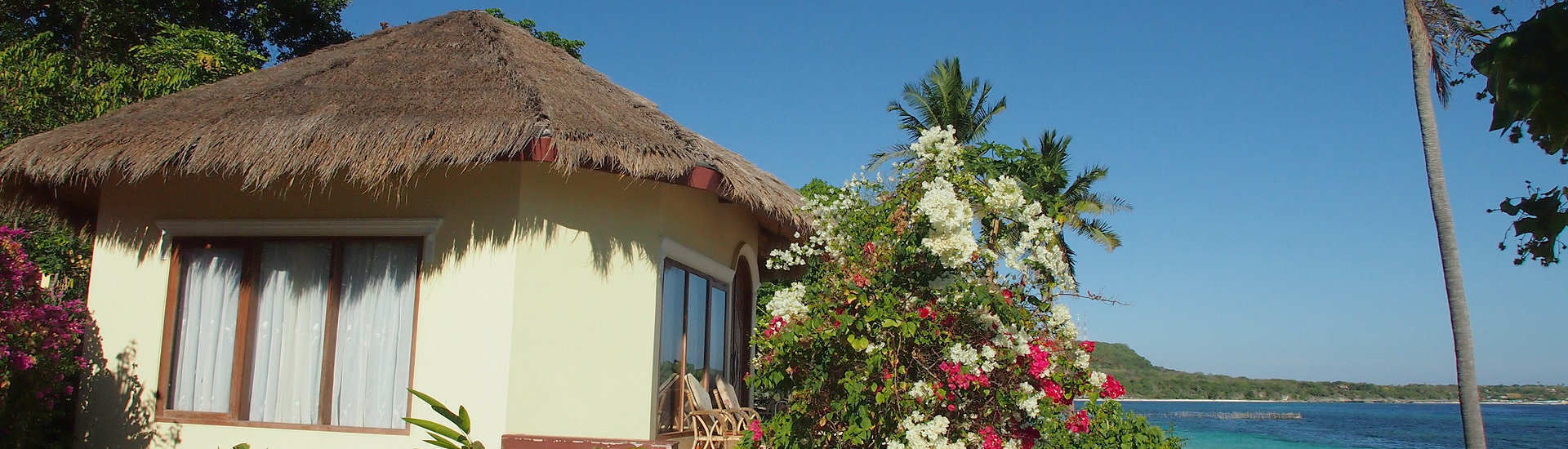 Strandbungalow im Bara Beach Resort – Sulawesi 