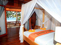 Superior Beachside Bungalow 