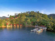 Bastianos Froggies Dive Resort auf Lembeh 