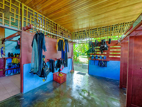 Im Dive Center Manado 