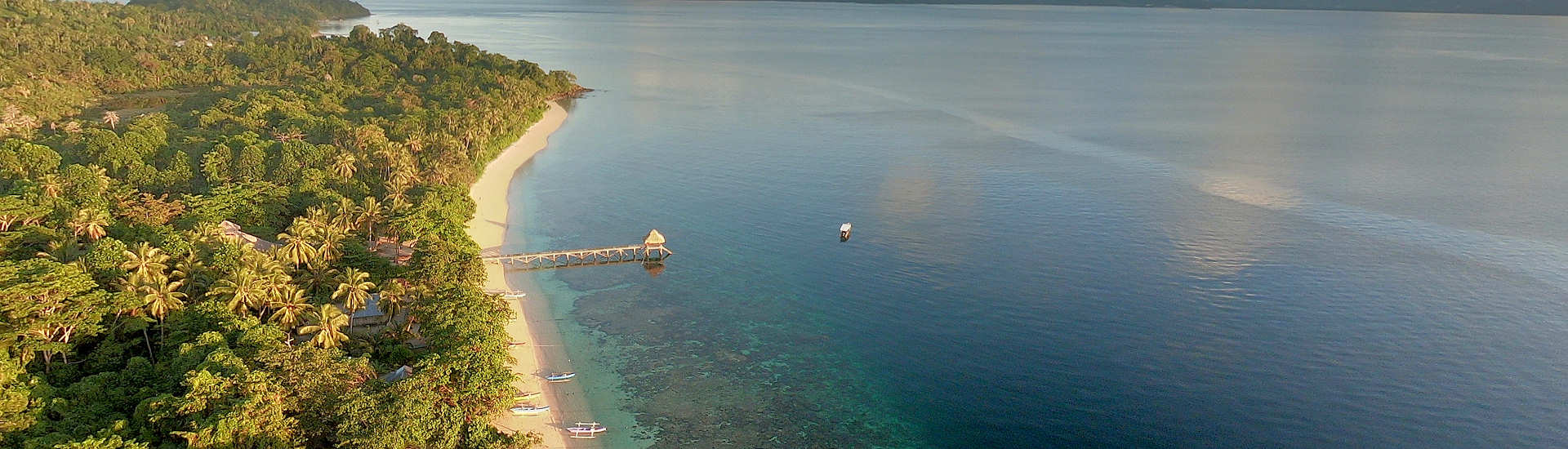 Coral Eye Boutique Resort & Marine Outpost 
