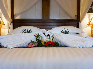 Schlafen und Urlauben im Dive into Lembeh Resort Sulawesi 
