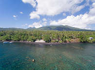 Blick auf das Dive into Lembeh in Nordsulawesi 