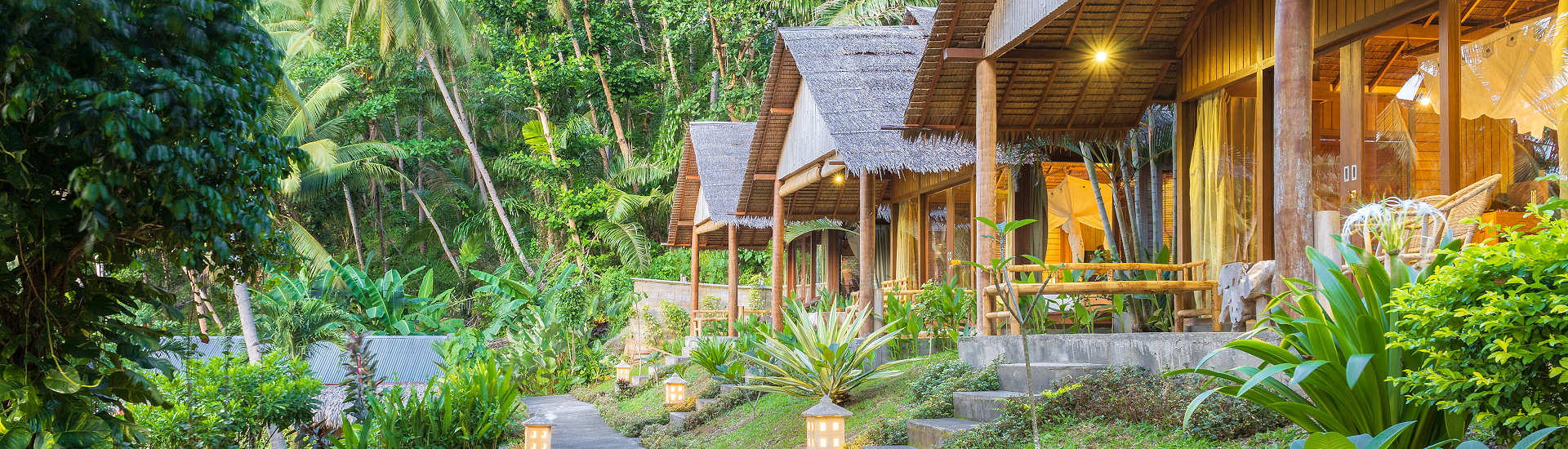 Seaview Deluxe Cottages 