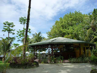 Dolphin Bay Resort – Palau 
