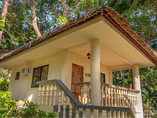 Bungalow am Hang · Tauchurlaub Negros, Sipalay 