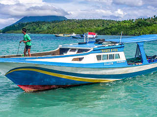 Tauchboot der Froggies Divers Bunaken, Sulawesi 
