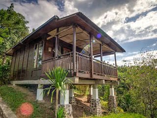 Superior Bungalow – Froggies Divers Lembeh 