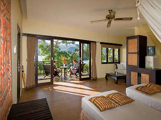 Modern Cliffside Suite 