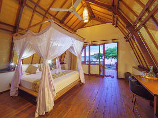 Deluxe Bungalow mit Doppelbett 