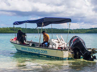 Tauchboot – Lissenung Island 