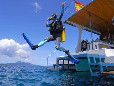 Tauchen im Bunaken Marinepark  