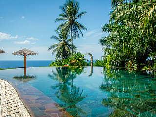 Pool im Lumbalumba Diving Resort 