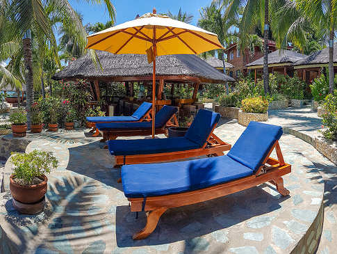 Sonnenterrasse mit Aussicht – Magic Island Dive Resort Cebu