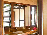 Badezimmer im Lagoon Bungalow