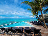 Pool with a View – Maitai Hotel Rangiroa
