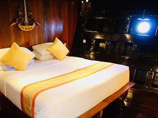 Deluxe-Kabine auf dem Unterdeck · Safariboot Raja Ampat 