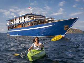MV Ambai 