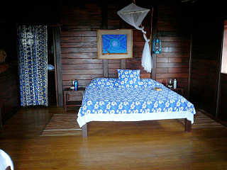 Fare Crusoe Bungalow mit Doppelbett im Raimiti 