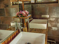 Badezimmer Coconut Lodge – Rangiroa, Franz. Polynesien 