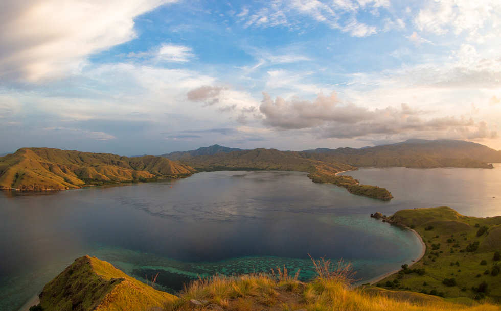 Wunderschöne Landschaften – Tauchreisen nach Indonesien 