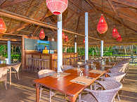 Restaurant und Bar mit Meerblick – Selayar Dive Resort, Süd Sulawesi 