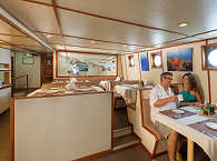 Restaurant der Sea Hunter · Safariboot Cocos 