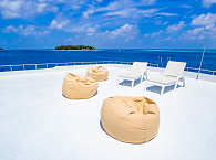 Sonnendeck auf der Blue Shark One – Malediven