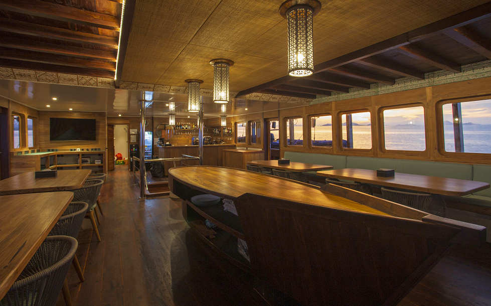 Salon der Emperor Harmoni (Hauptdeck) 