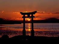 Torii, Element traditioneller japanischer Architektur 