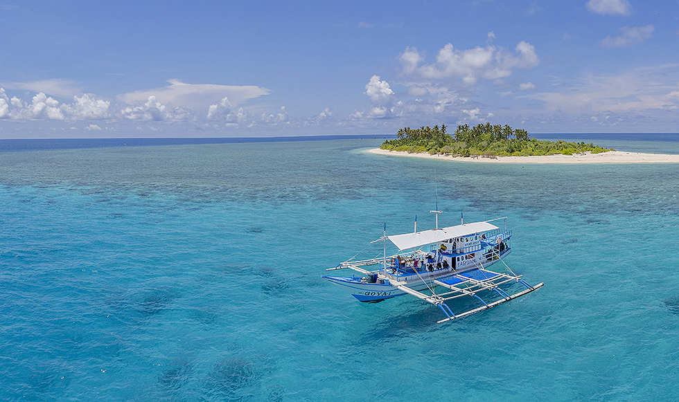 Safariboot Goya an Bonbon Island · Tauchsafaris Cagayan 