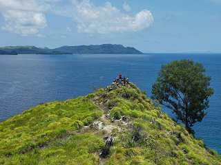 Trekking über Bangka Island · Tauchurlaub Sulawesi 