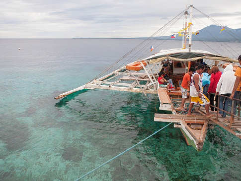 Bangka · traditionelles Auslegerboot der Philippinen 