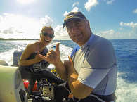 Hugo und Azu von den “The Six Passengers” – Rangiro, PolynesienTauchbasis 
