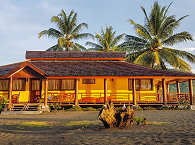 Doppel-Bungalow der Tompotika Dive Lodge, Sulawesi 