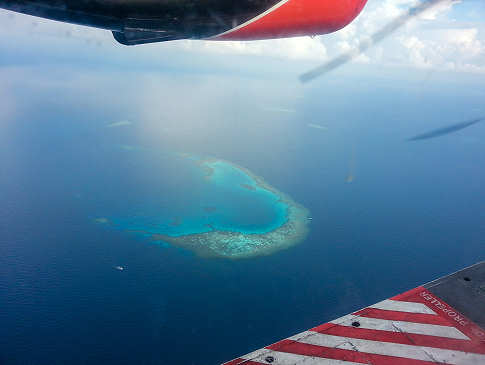 Sinkflug ins Paradies – Tauch-Urlaub Malediven  