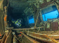 Tauchen am Lucky Forever Wreck an Cagayan 